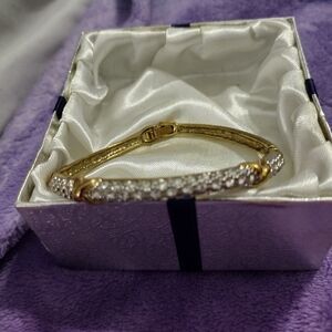 Elegant Gold & Silver Bracelet w/Diamond Looking Stones Antique Avon New Quality